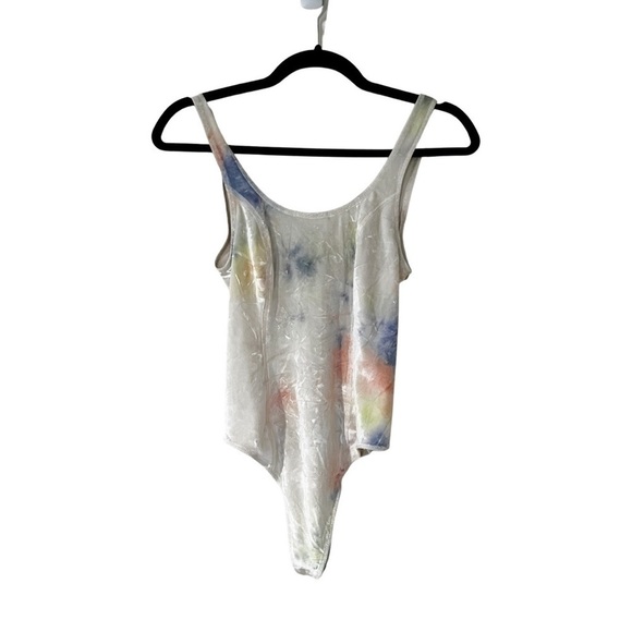 ARITZIA WILFRED FREE Tie Dye Velour Multicolor Sleeveless Bodysuit Sz Small - Picture 1 of 4